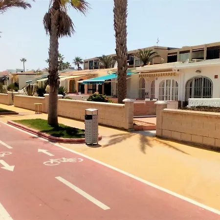 Estudio Frente Al Mar *