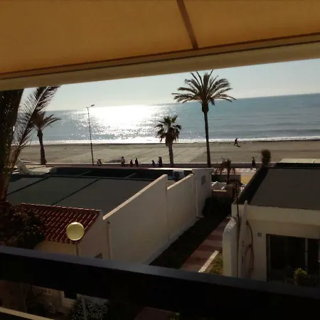 Estudio Frente Al Mar *